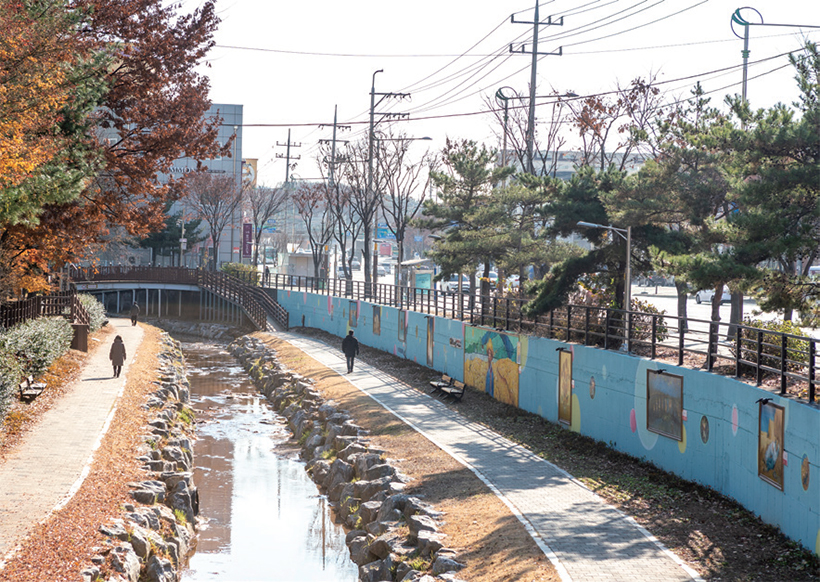 당하동 반 고흐 벽화거리 전경