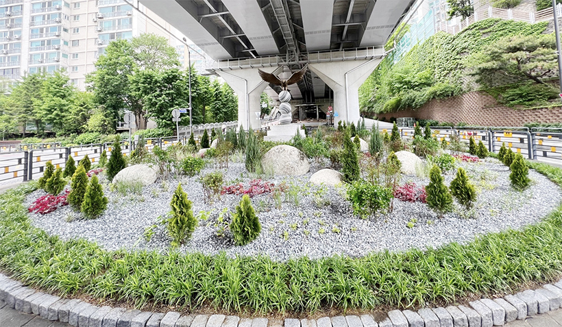 응봉교 고가 하부 그린아트길