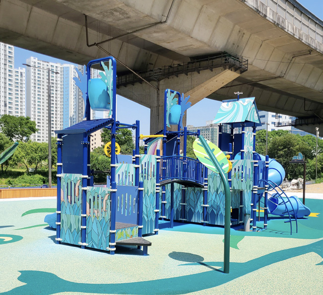 청계천 마장어린이꿈공원 물놀이장