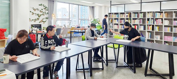 성동 공공 수어도서관