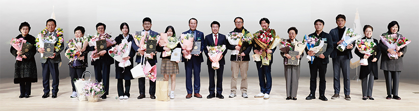 수상자 단체사진