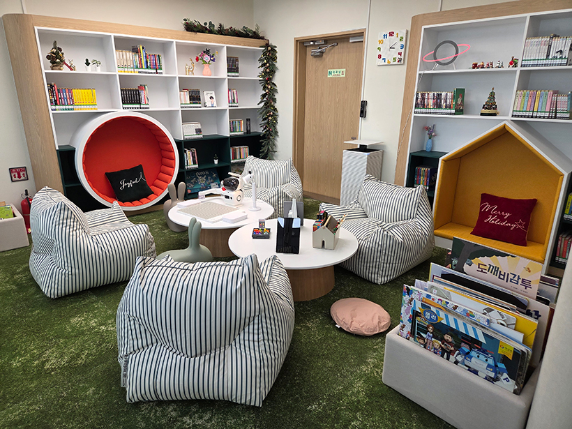 우면도서관 열람실