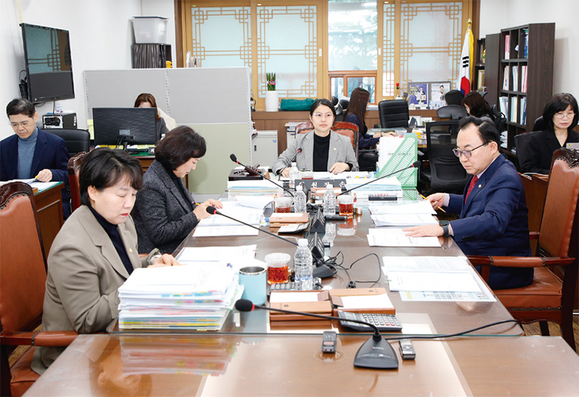 행정보건위원회