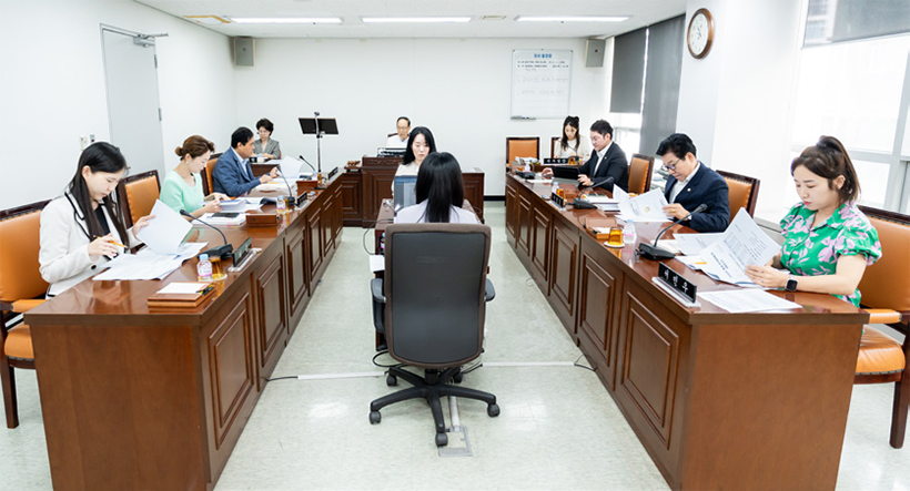 상임위원회 안건심사
