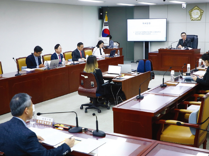 행정교육위원회