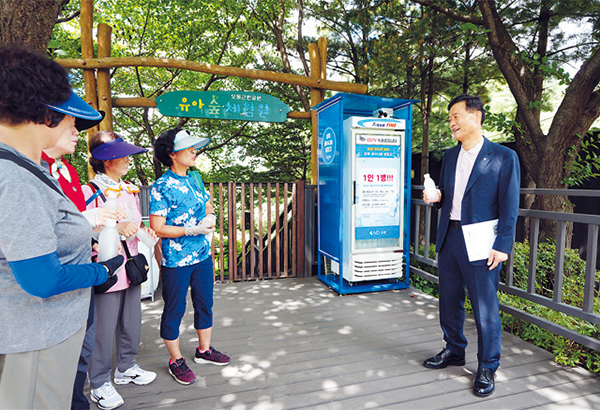 생수 나눔 냉장고·물 충전소 운영