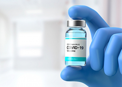 이제 선택이 아닌 필수입니다. 코로나19 백신 추가접종, 지금 바로 신청하세요!