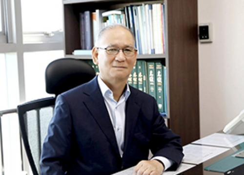 “노인은 노인의 눈으로 봐야… 어르신이 행복한 세상 함께 만들어요”